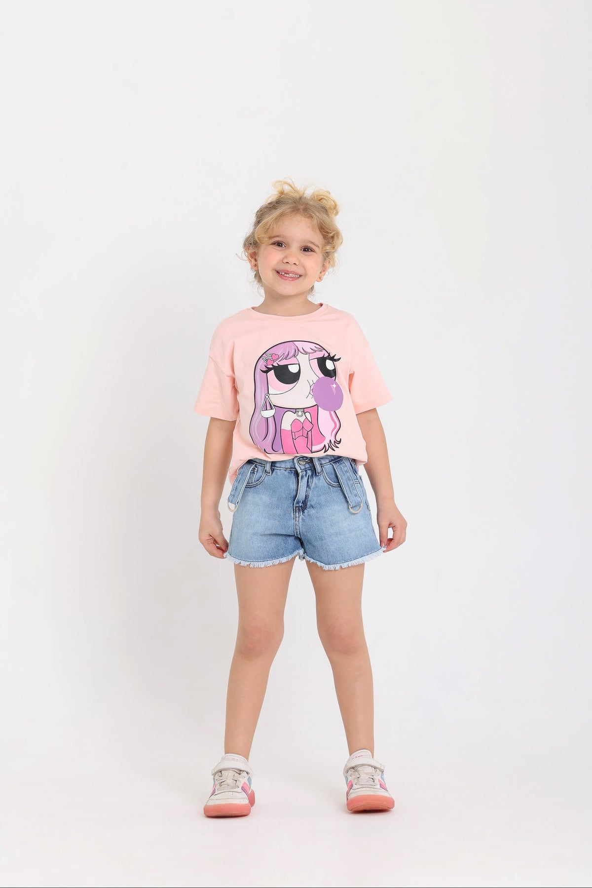 Bubbly Gum Girl T-shirt - Somo