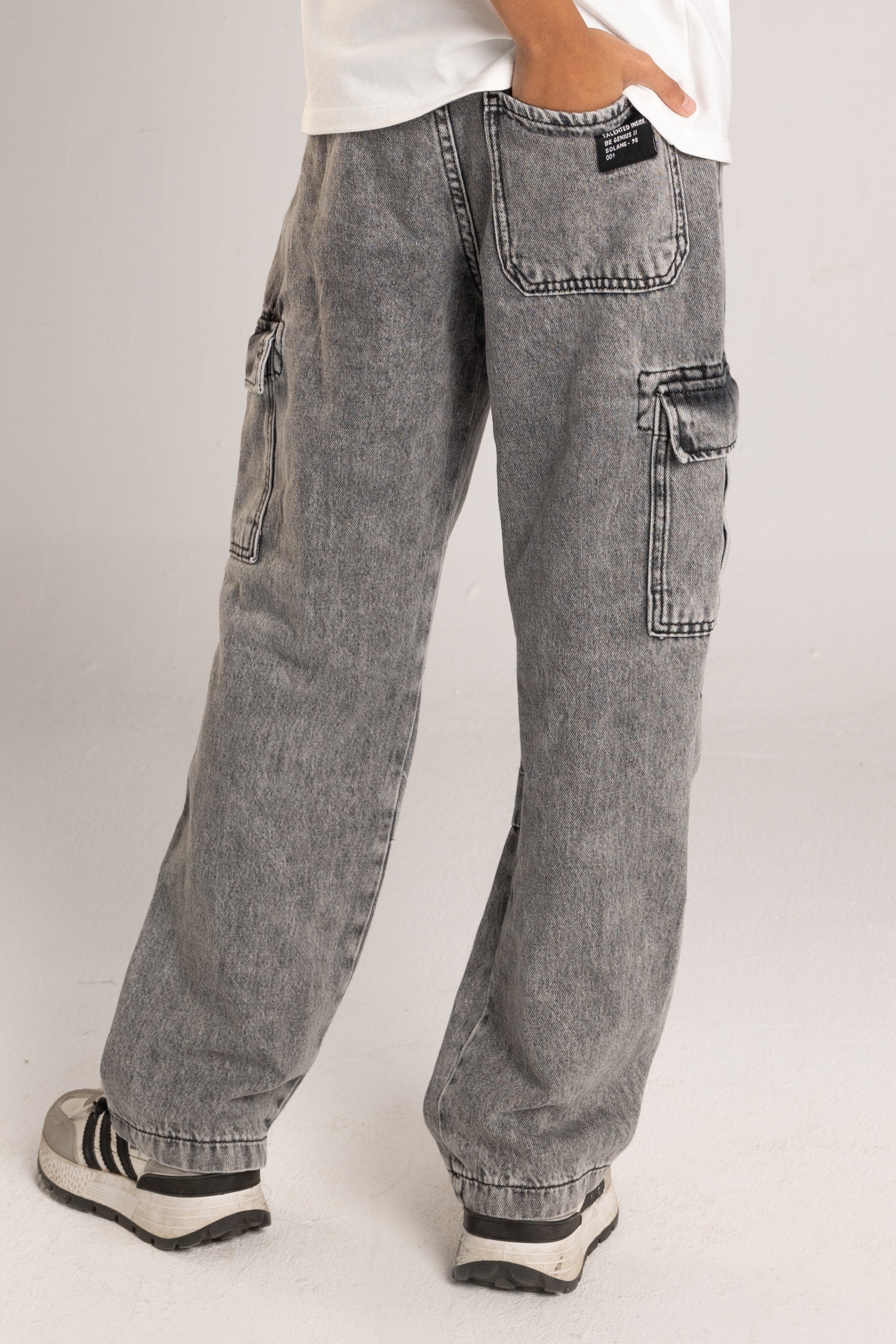 Grey Baggie Jeans