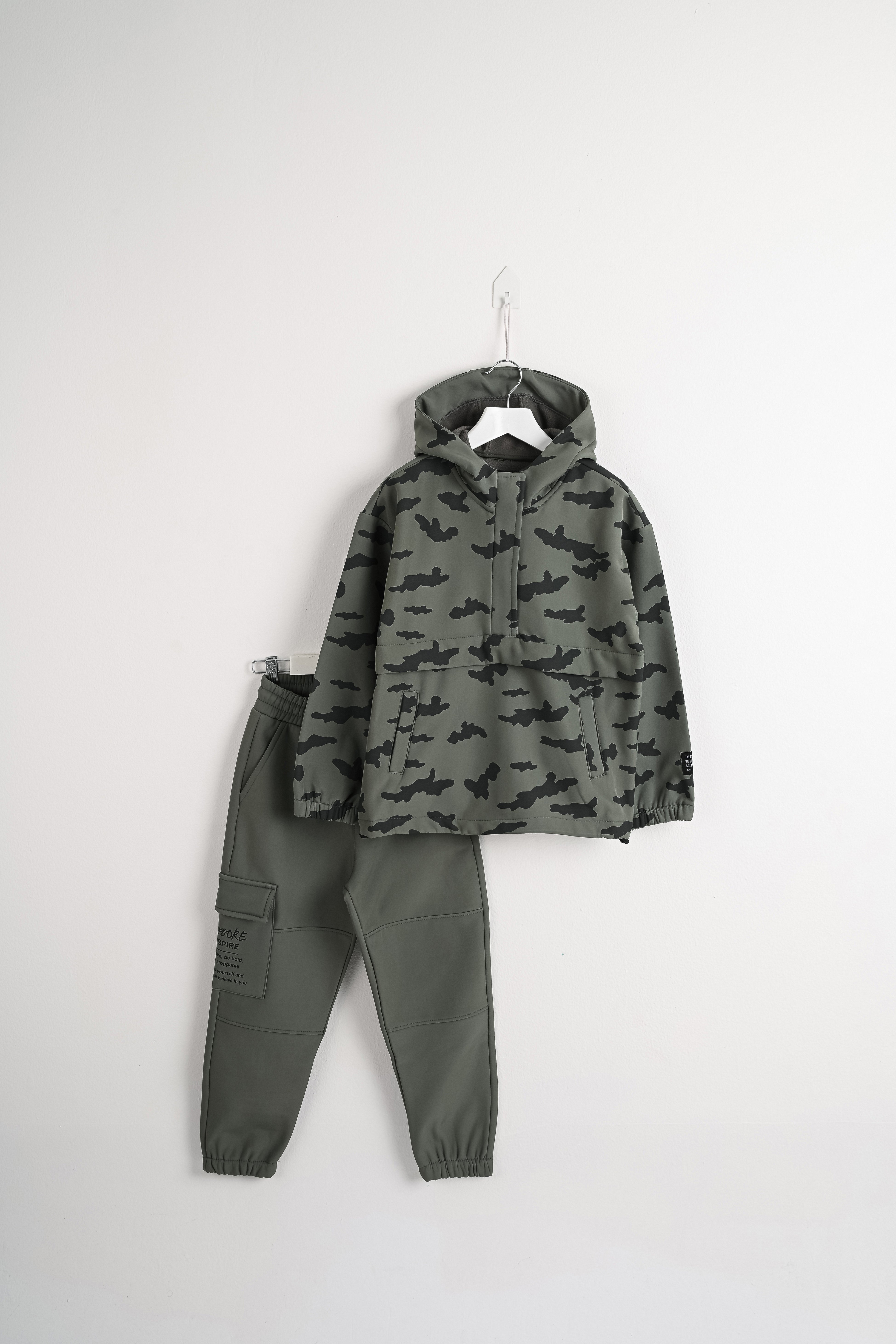 Soft Polar Camouflage Adventure Set