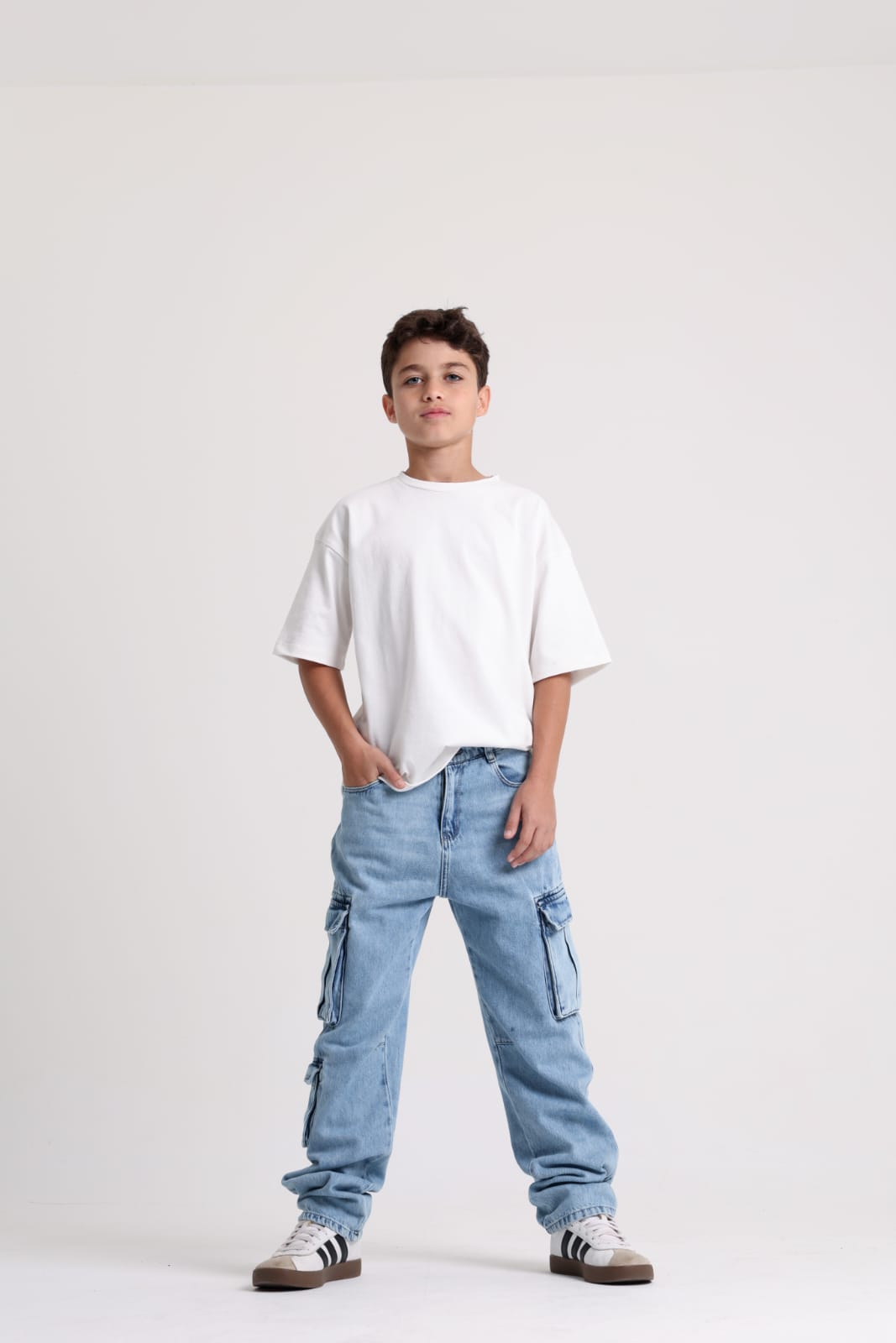 Cargo Pockets Light Jeans